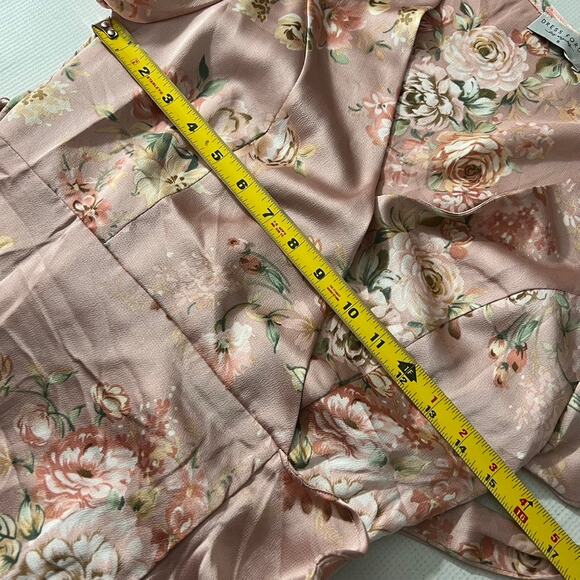 Dress Forum Los Angeles Pink Floral Faux Wrap Dress Size Small NEW - Picture 3 of 10